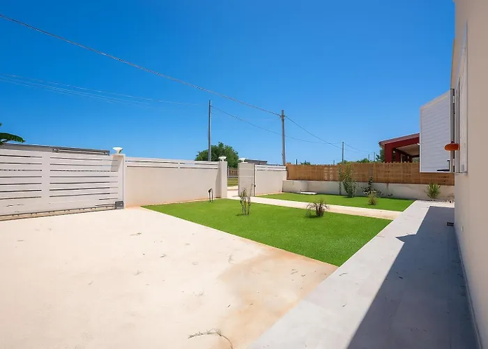 Malama Holiday home